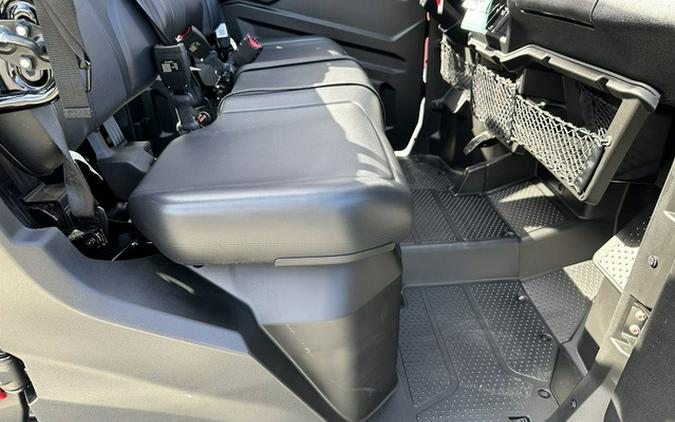 2025 Honda Pioneer 1000-6 Deluxe Crew