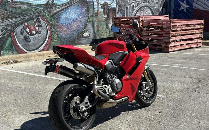 2025 Ducati Panigale V2 S
