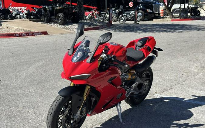 2025 Ducati Panigale V2 S
