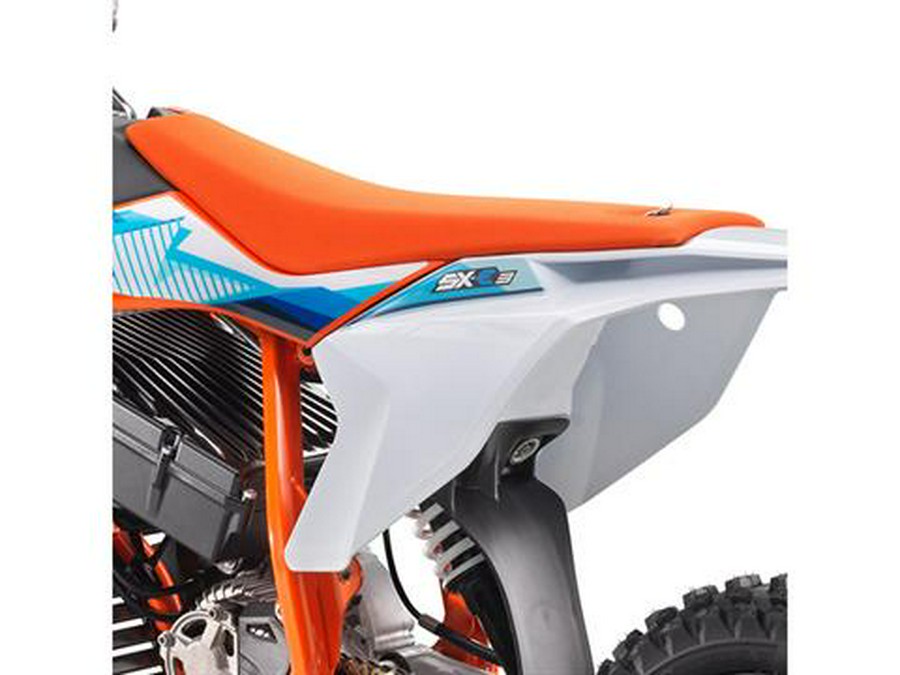 2024 KTM SX-E 3