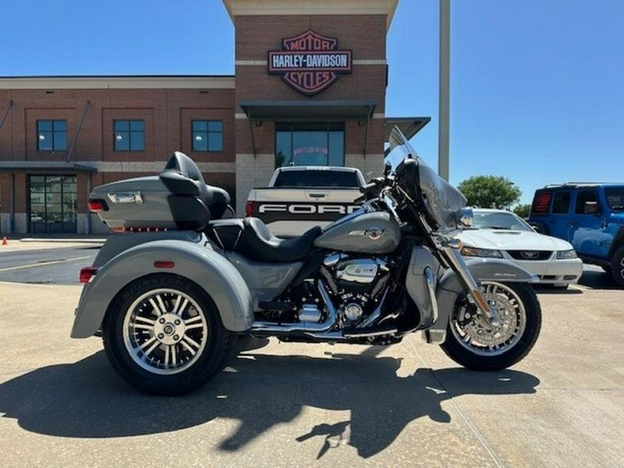 2024 Harley-Davidson® FLHTCUTG - Tri Glide® Ultra