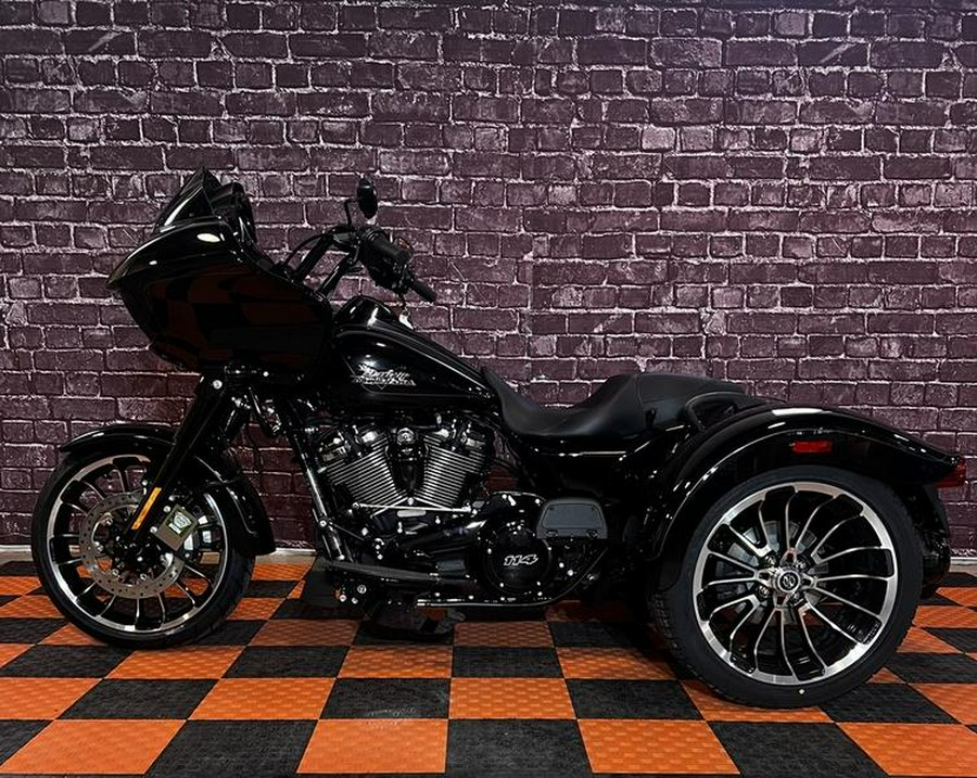 2024 Harley-Davidson® FLTRT - Road Glide® 3