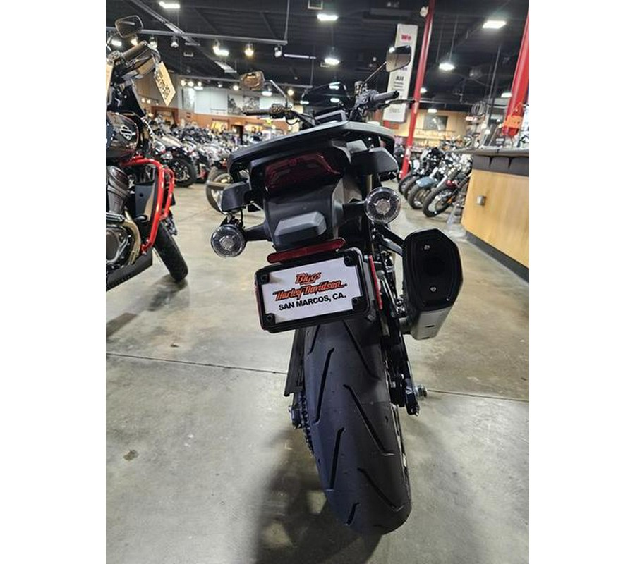 2025 Harley-Davidson® RA1250ST - Pan America® 1250 ST