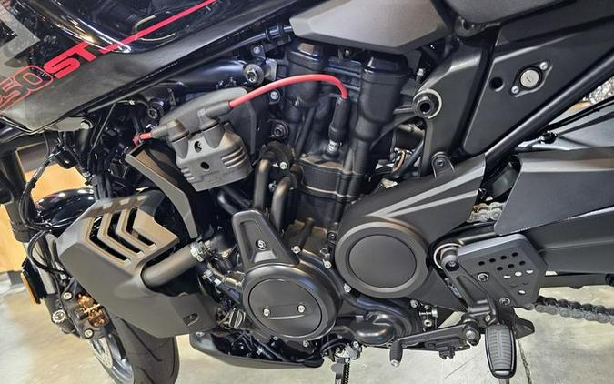 2025 Harley-Davidson® RA1250ST - Pan America® 1250 ST