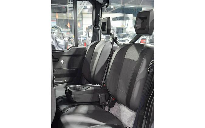 2026 Can-Am Defender MAX XT CAB HD11