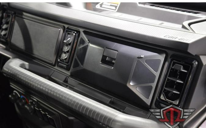 2026 Can-Am Defender MAX XT CAB HD11