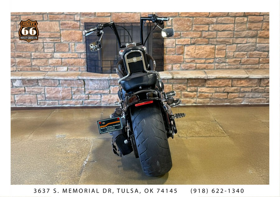 2015 Harley-Davidson® Breakout® Vivid Black