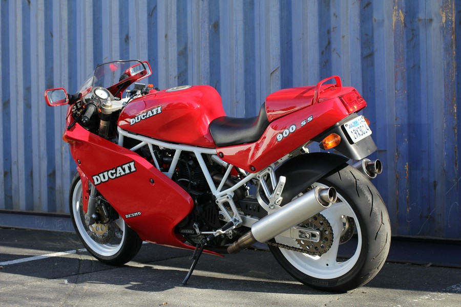 1991 Ducati 900 Supersport