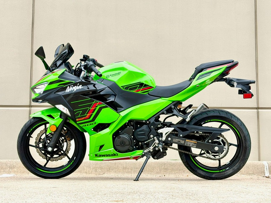 2023 Kawasaki Ninja 400 KRT Edition