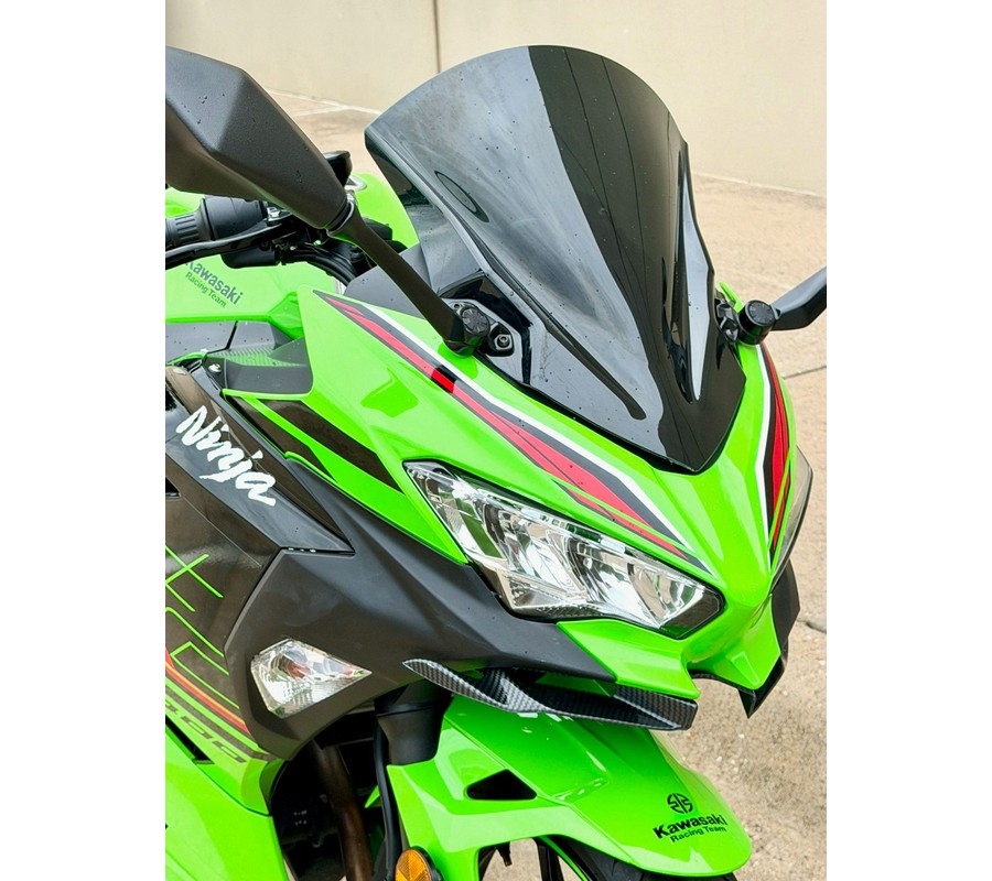 2023 Kawasaki Ninja 400 KRT Edition