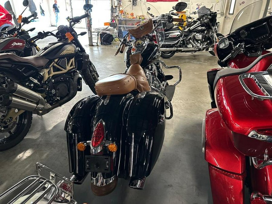 2019 Indian Motorcycle® Springfield® Thunder Black