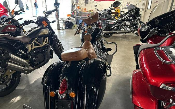 2019 Indian Motorcycle® Springfield® Thunder Black