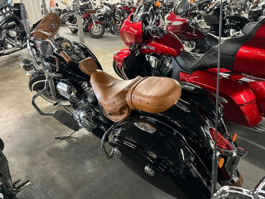 2019 Indian Motorcycle® Springfield® Thunder Black