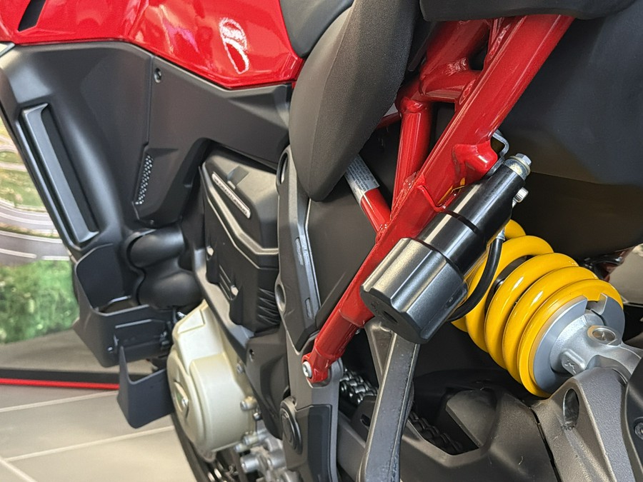 2025 Ducati Multistrada V4