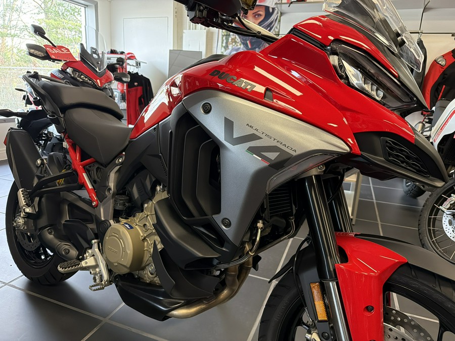 2025 Ducati Multistrada V4