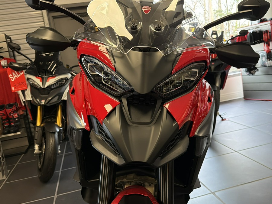 2025 Ducati Multistrada V4