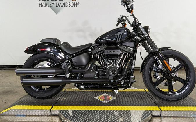 2024 Harley-Davidson Street Bob 114 Vivid Black