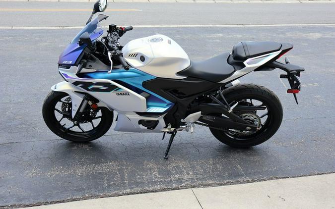 2025 Yamaha YZF R3 ABS