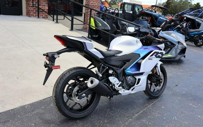 2025 Yamaha YZF R3 ABS
