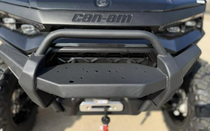 2026 Can-Am® Defender MAX LONE STAR HD11