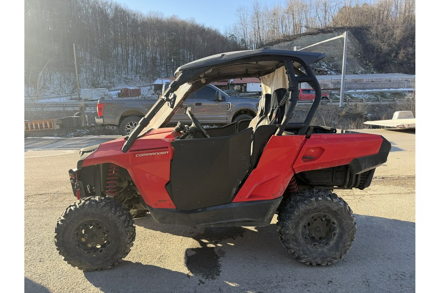 2016 Can-Am Commander DPS™ 1000