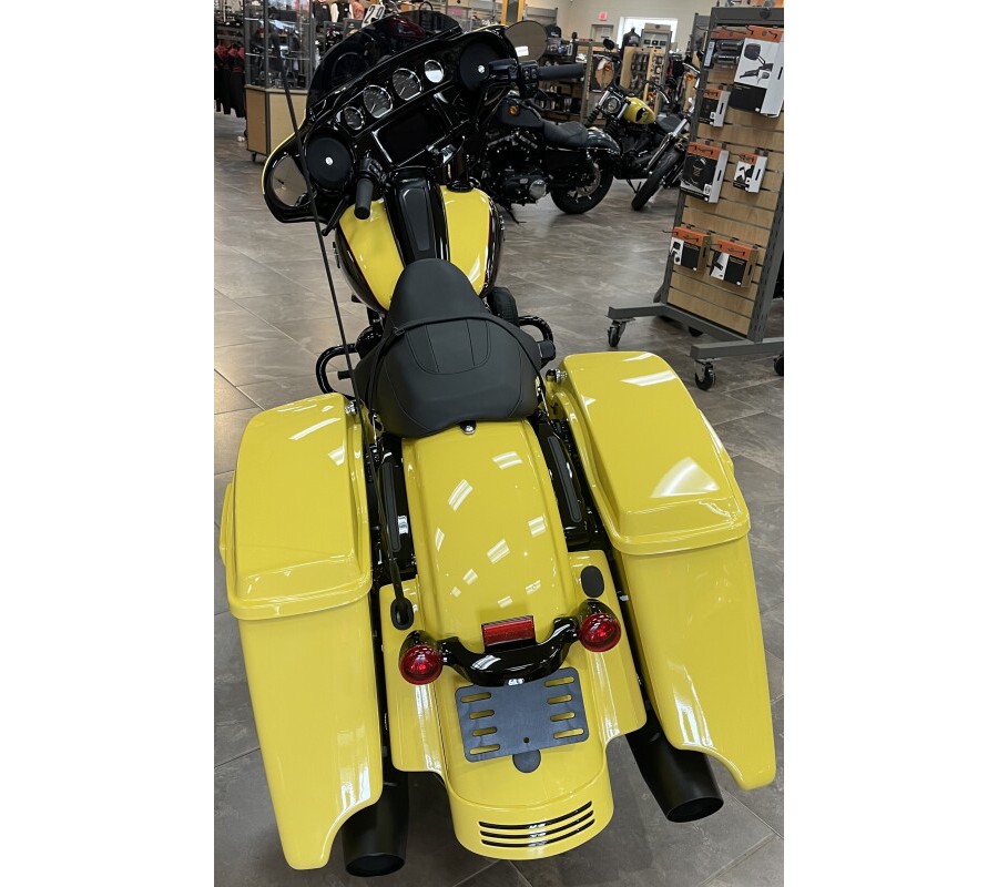 2023 Harley-Davidson Street Glide Special Industrial Yellow/Vivid Black – Bl