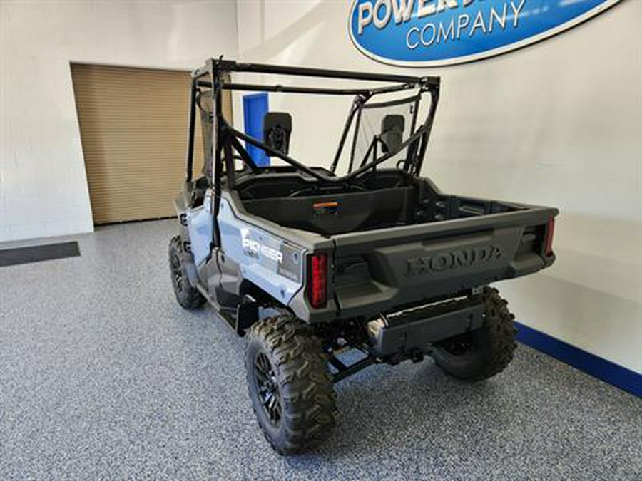 2024 Honda Pioneer 1000 Deluxe