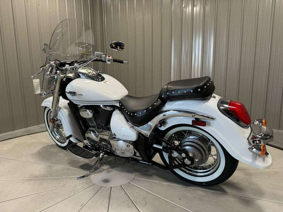 2025 Suzuki Boulevard C50T Special