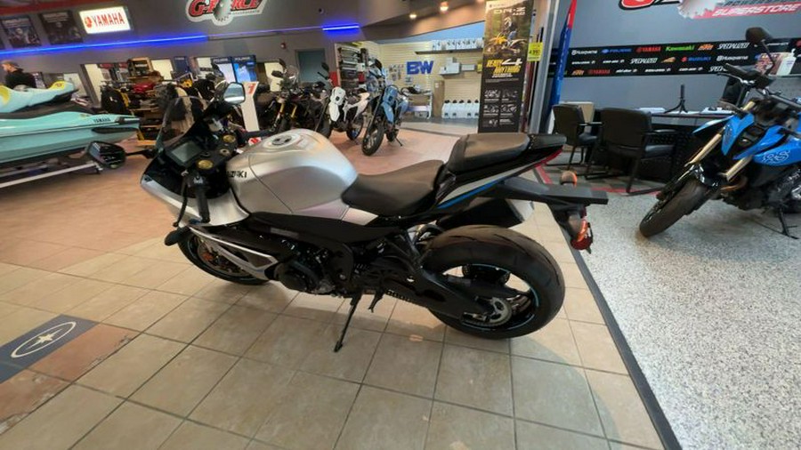 New 2025 Suzuki GSX-R 1000