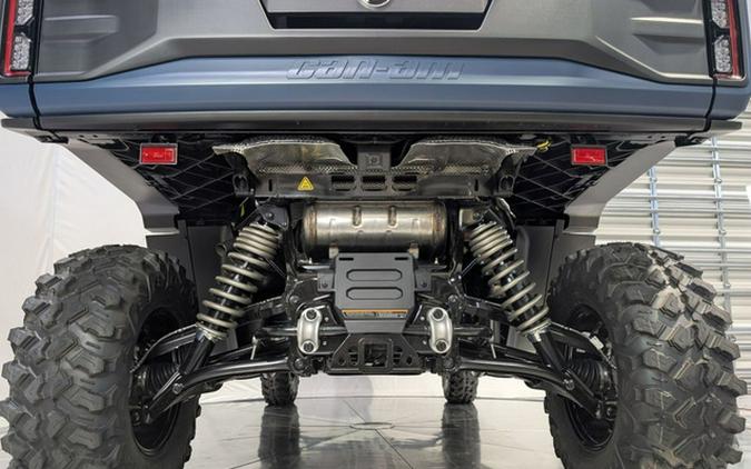 2026 Can-Am Defender MAX Limited HD11