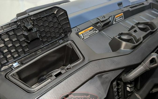 2026 Can-Am Defender MAX Limited HD11