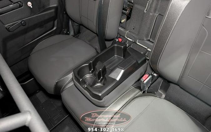 2026 Can-Am Defender MAX Limited HD11