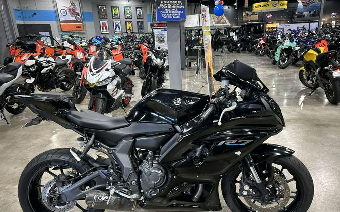 2023 Yamaha YZF-R7