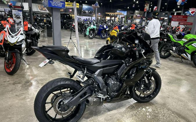 2023 Yamaha YZF-R7