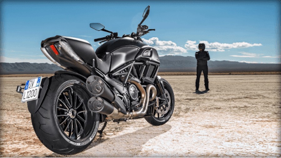 2015 Ducati Diavel