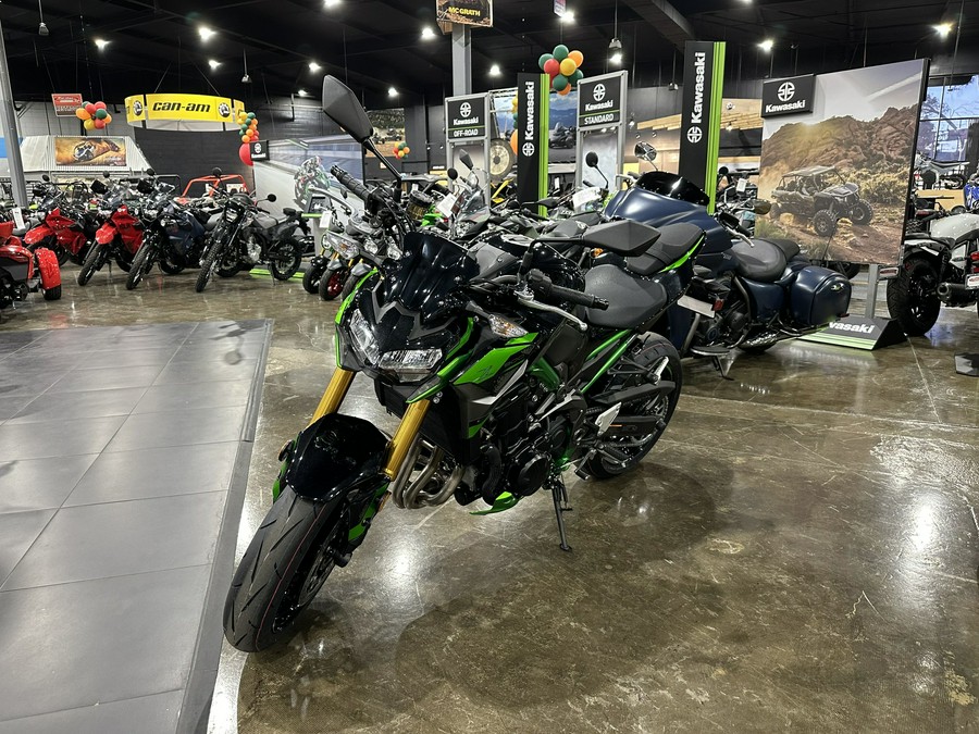 2024 Kawasaki Z900 SE ABS