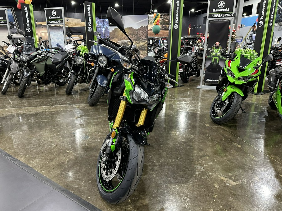 2024 Kawasaki Z900 SE ABS