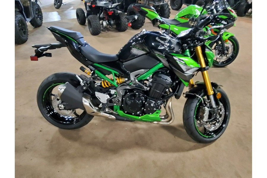 2024 Kawasaki Z900 SE ABS