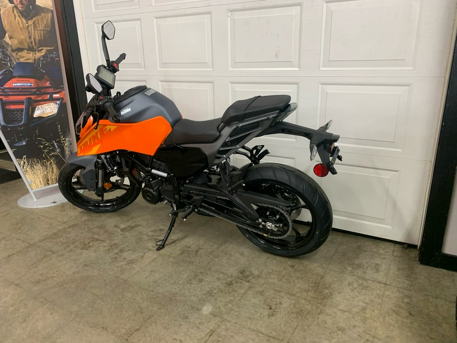 2024 KTM 250 Duke