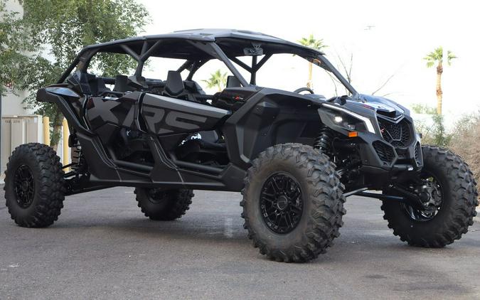 2026 Can-Am® Maverick X3 Max X RS Turbo RR Triple Black_7.6 in.