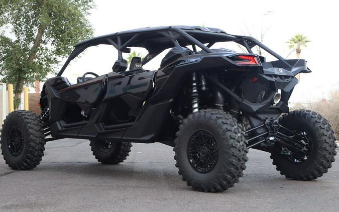 2026 Can-Am® Maverick X3 Max X RS Turbo RR Triple Black_7.6 in.