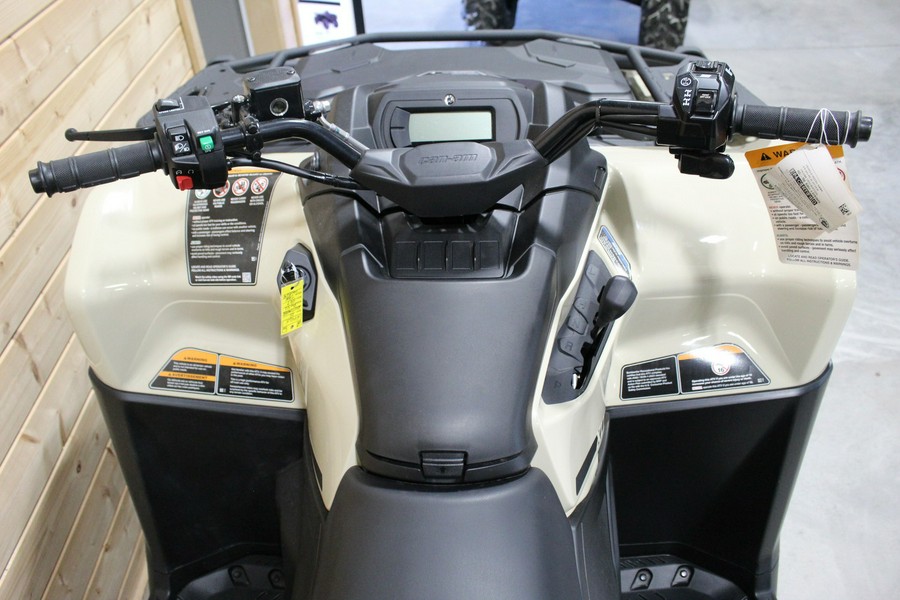 2025 Can-Am OUTLANDER PRO XU HD7