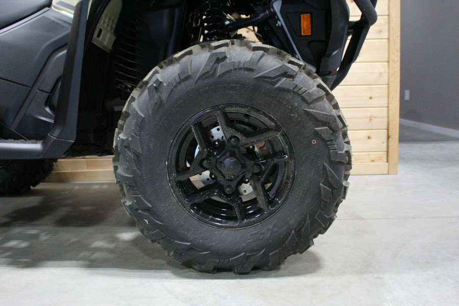 2025 Can-Am OUTLANDER PRO XU HD7