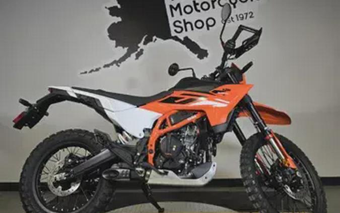 2026 KTM 390 ENDURO R