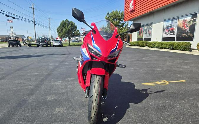 2026 Honda® CBR650R E-Clutch