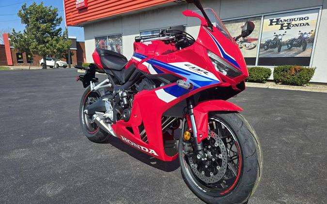 2026 Honda® CBR650R E-Clutch