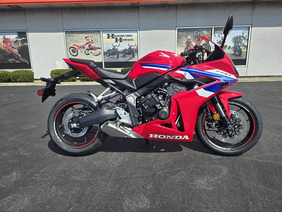 2026 Honda® CBR650R E-Clutch