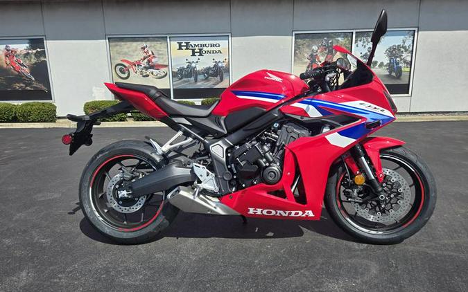 2026 Honda® CBR650R E-Clutch