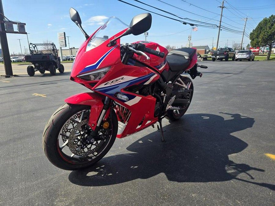 2026 Honda® CBR650R E-Clutch