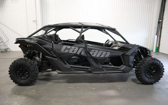 2024 Can-Am® Maverick X3 MAX X ds Turbo RR Triple Black